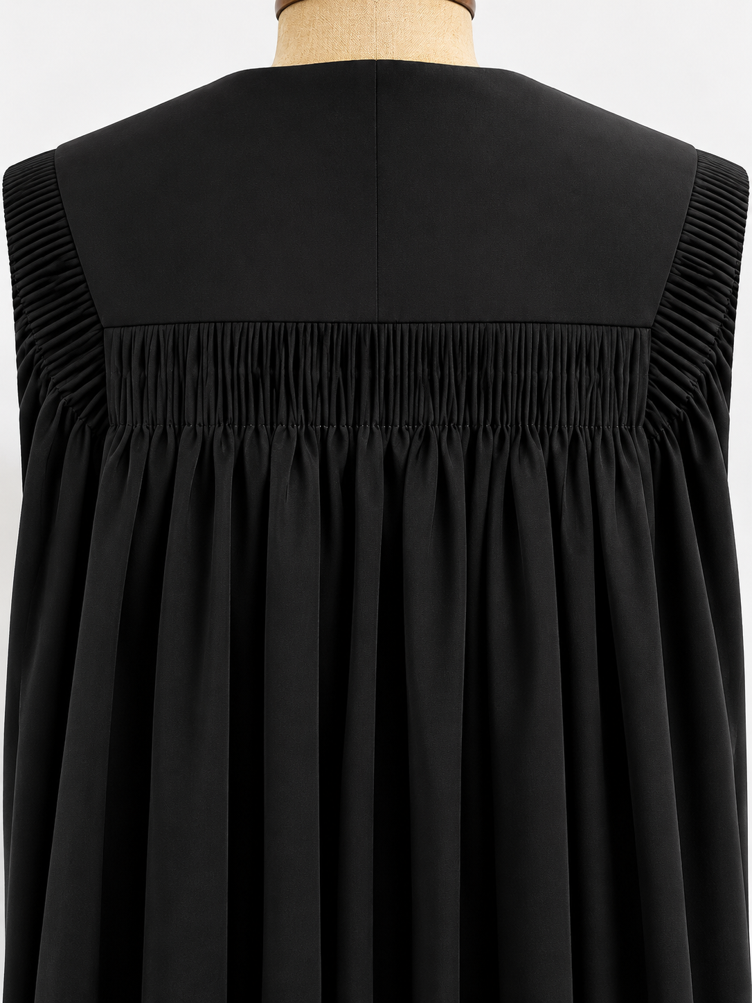 Alex & Nora Evess Unisex Lawyer Gown - Image 7